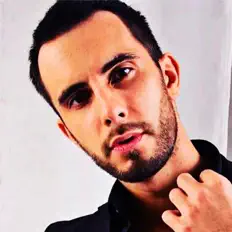 聆聽 BERNATCKII、觀看音樂影片、閱讀小傳、查看巡演日期等！