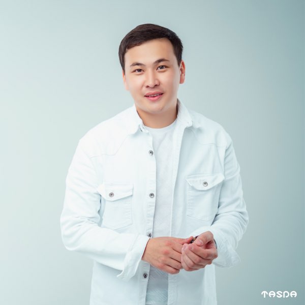 Үлкен сиськи терең порно