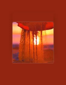 Moonsig dinle, müzik videolarını izle, biyografisini oku, tur tarihlerini ve daha fazlasını gör!