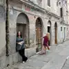 Tinkara Kovač & Anika Horvat - Do roba in še čez