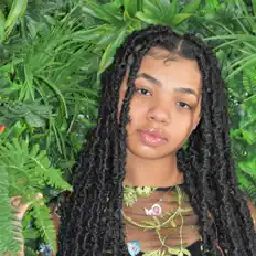 收听 Ramsey Renée、观看音乐视频、阅读小传、查看巡演日期等 ！