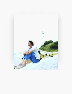 Listen to xiayan, watch music videos, read bio, see tour dates & more!