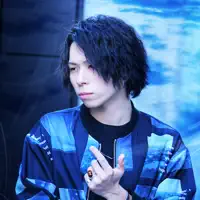 收听 undefined、观看音乐视频、阅读小传、查看巡演日期等 ！