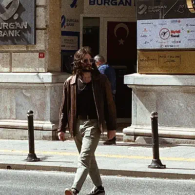 Listen to Oğuz Kont, watch music videos, read bio, see tour dates & more!