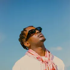 Escucha a Malik English, mira vídeos musicales, lee la biografía, consulta fechas de giras y mucho más.