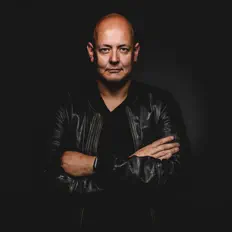 Listen to Maarten de Jong, watch music videos, read bio, see tour dates & more!