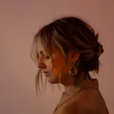 Listen to Kaitlyn Etoroma, watch music videos, read bio, see tour dates & more!