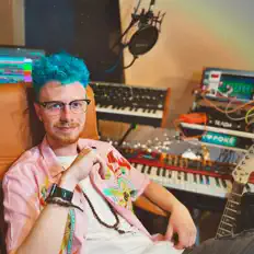 TimMey सुनें, म्यूज़िक वीडियो देखें, बायो पढ़ें, दौरे की तारीखें और बहुत कुछ देखें!