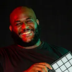 Big Twan Fromda 9を聴いたり、ミュージックビデオを鑑賞したり、経歴やツアー日程などを確認したりしましょう！