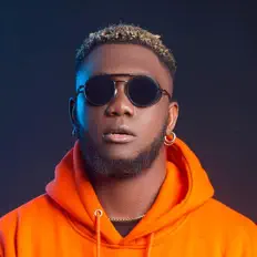 Listen to Siano Babassa, watch music videos, read bio, see tour dates & more!