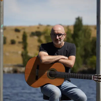 Listen to Manuel Galán, watch music videos, read bio, see tour dates & more!