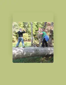 Hör dir Gas Station Girlfriend an, schau dir Musikvideos an, lies die Biografie, finde Tourdaten und mehr!