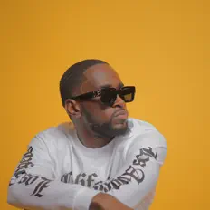 Escucha a Bry Jhn, mira videos musicales, lee su biografía, consulta las fechas de las gira y más.