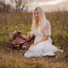 Listen to Amanda Cannon, watch music videos, read bio, see tour dates & more!