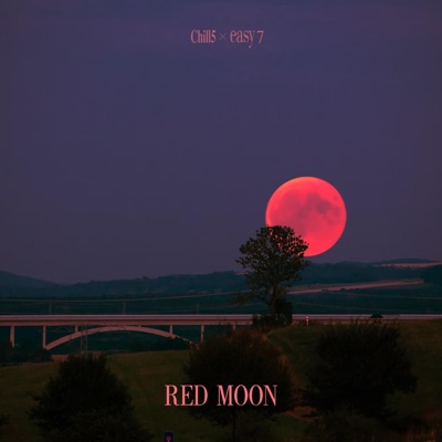Chill5 - Red Moon