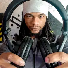 Listen to Twan B, watch music videos, read bio, see tour dates & more!