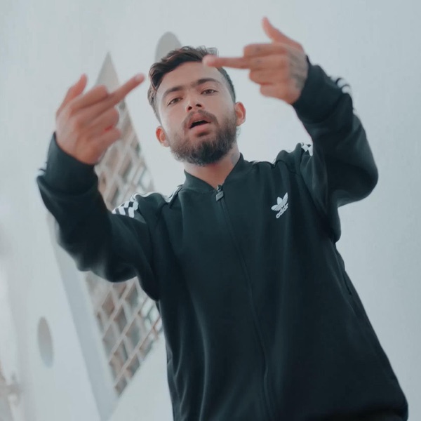 HARAMI KID (feat. Suur e)