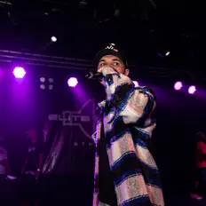 Escucha a P Double, mira vídeos musicales, lee la biografía, consulta fechas de giras y mucho más.