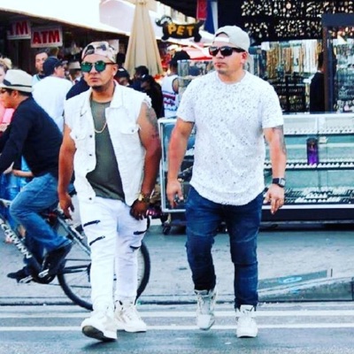 Dale Y Mueve (feat. yonathan) - Single