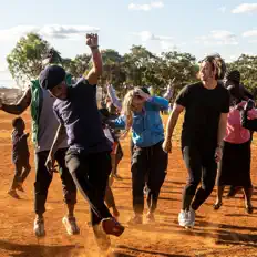 Celebrate Africa सुनें, म्यूज़िक वीडियो देखें, बायो पढ़ें, दौरे की तारीखें और बहुत कुछ देखें!