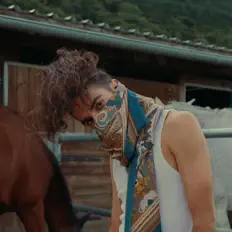 Posłuchaj wykonawcy SamSam Soom, obejrzyj teledyski, przeczytaj biografię, zobacz daty tras koncertowych i nie tylko!