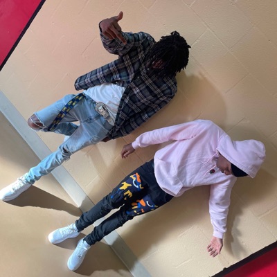 Run up the clock (feat. Lil M) - Single