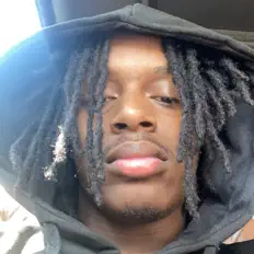 Escucha a Valid, mira videos musicales, lee su biografía, consulta las fechas de las gira y más.