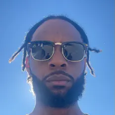 Escucha a Pablo Puede, mira vídeos musicales, lee la biografía, consulta fechas de giras y mucho más.