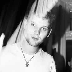 Thieme dinle, müzik videolarını izle, biyografisini oku, tur tarihlerini ve daha fazlasını gör!