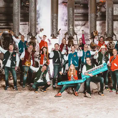 Listen to Swinging Funfares, watch music videos, read bio, see tour dates & more!