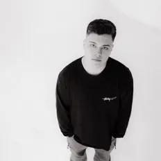 Escucha a Shegi, mira vídeos musicales, lee la biografía, consulta fechas de giras y mucho más.