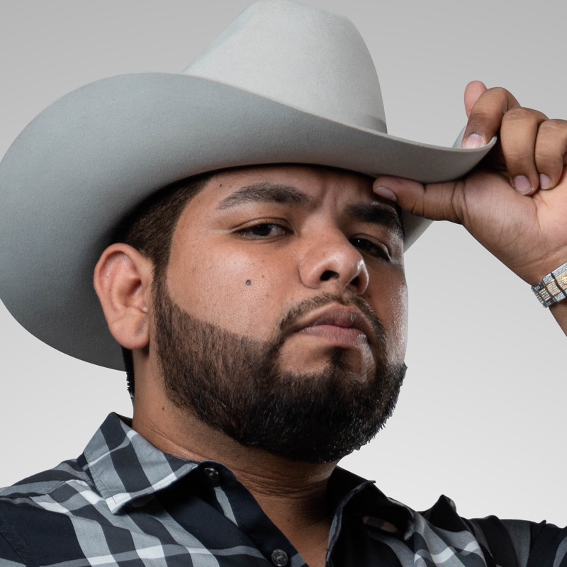 Panchito Arredondo & El Potro de Sinaloa - La Cama de Piedra (En Vivo)