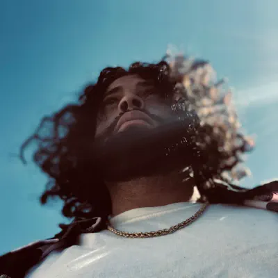 Listen to Hanz, watch music videos, read bio, see tour dates & more!