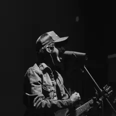 收听 Renan Prado、观看音乐视频、阅读小传、查看巡演日期等 ！