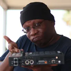 Abstract the Origin सुनें, म्यूज़िक वीडियो देखें, बायो पढ़ें, दौरे की तारीखें और बहुत कुछ देखें!