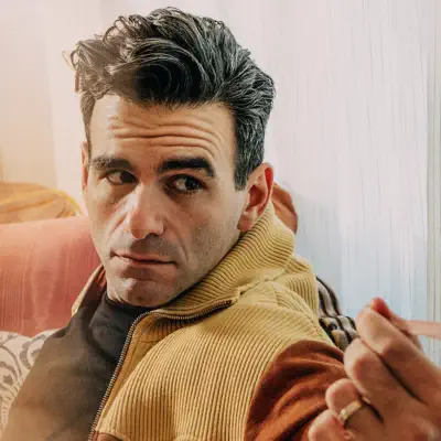 Listen to Joe Iconis, watch music videos, read bio, see tour dates & more!