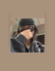 Poslechněte si interpreta 777jessley, sledujte hudební videa, přečtěte si životopis, podívejte se na data turné a další informace.