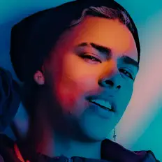 Ouve Dazh, vê vídeos de música, lê a biografia, vê as datas da digressão e muito mais!