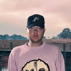 Ouça Cody Banks, assista a videoclipes, leia a biografia, veja as datas das turnês e mais!