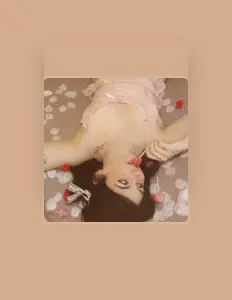 聆聽 Gucci Girl Rat、觀看音樂影片、閱讀小傳、查看巡演日期等！