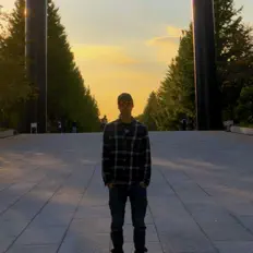 Luister naar UCbeats, bekijk muziekvideo's, lees de bio, bekijk de tourdata, en meer!