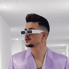 Ouça Simon Ryan, assista a videoclipes, leia a biografia, veja as datas das turnês e mais!