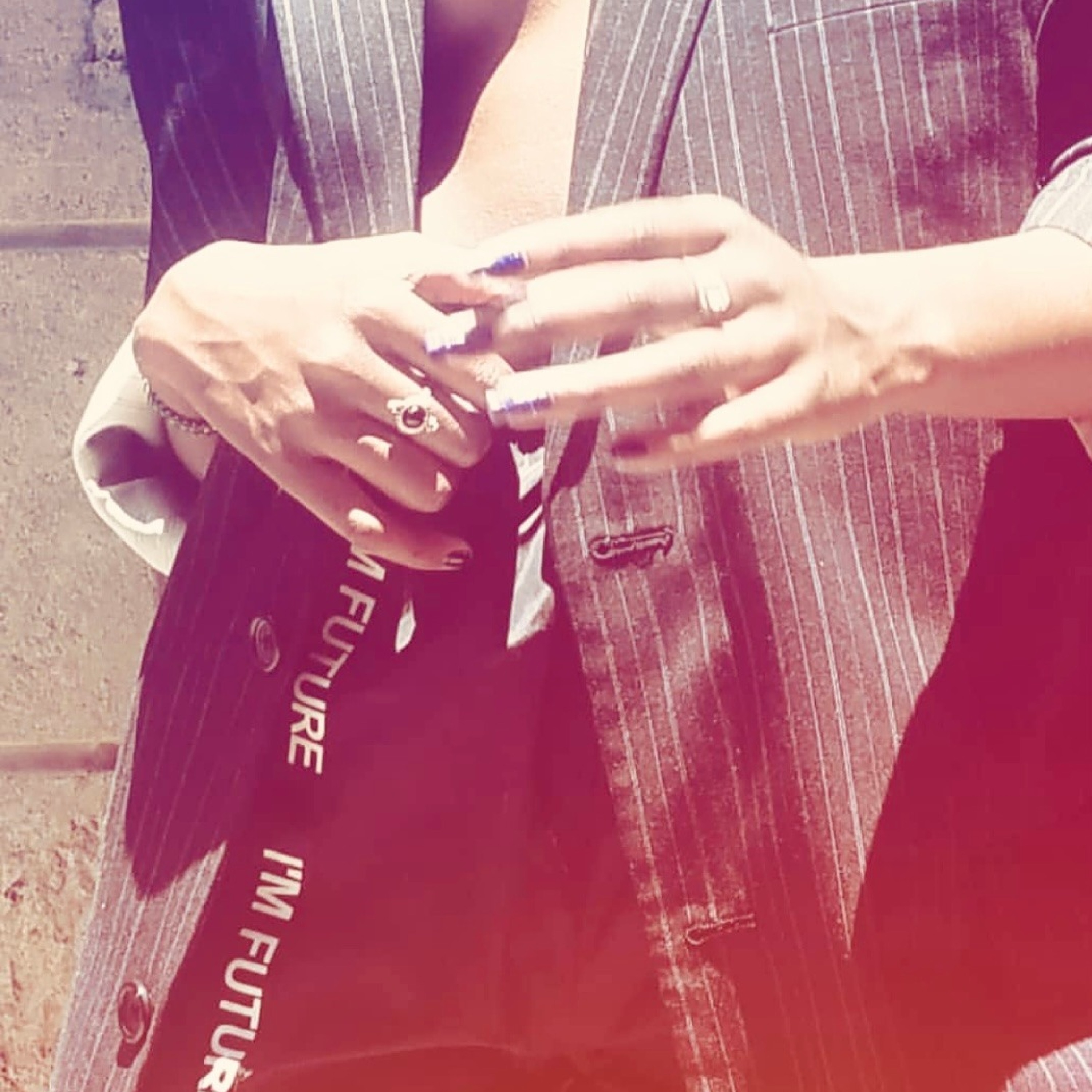 Dakika Moja - Single