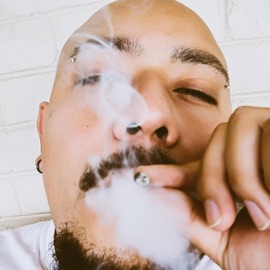 Pensamientos En El Humo Dsastir