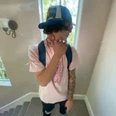 收听 Chri$prince、观看音乐视频、阅读小传、查看巡演日期等 ！