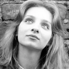 Hör dir Łana Miedzič an, schau dir Musikvideos an, lies die Biografie, finde Tourdaten und mehr!