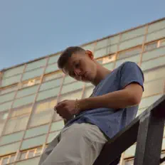 kraffMusic: песни, клипы, биография, даты выступлений и многое другое.