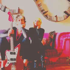 Listen to Huw Williams, watch music videos, read bio, see tour dates & more!