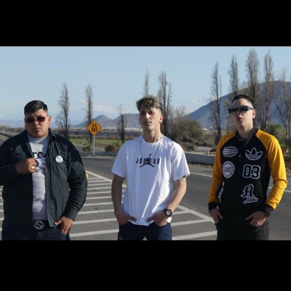 Me Descontrola (feat. SALVVS, IGNACIO EL MAKIAVELIK & MC PABLITO)