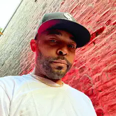 Listen to ItsFee, watch music videos, read bio, see tour dates & more!